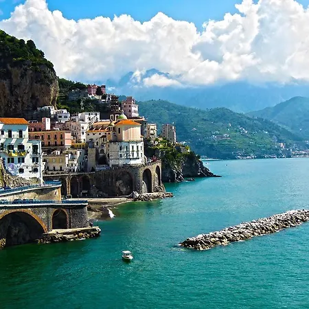 Cristina Villa Trecase